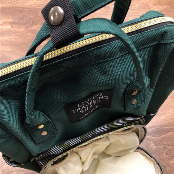 Living Traveling Share Green camo Diaper Backpack main image 6